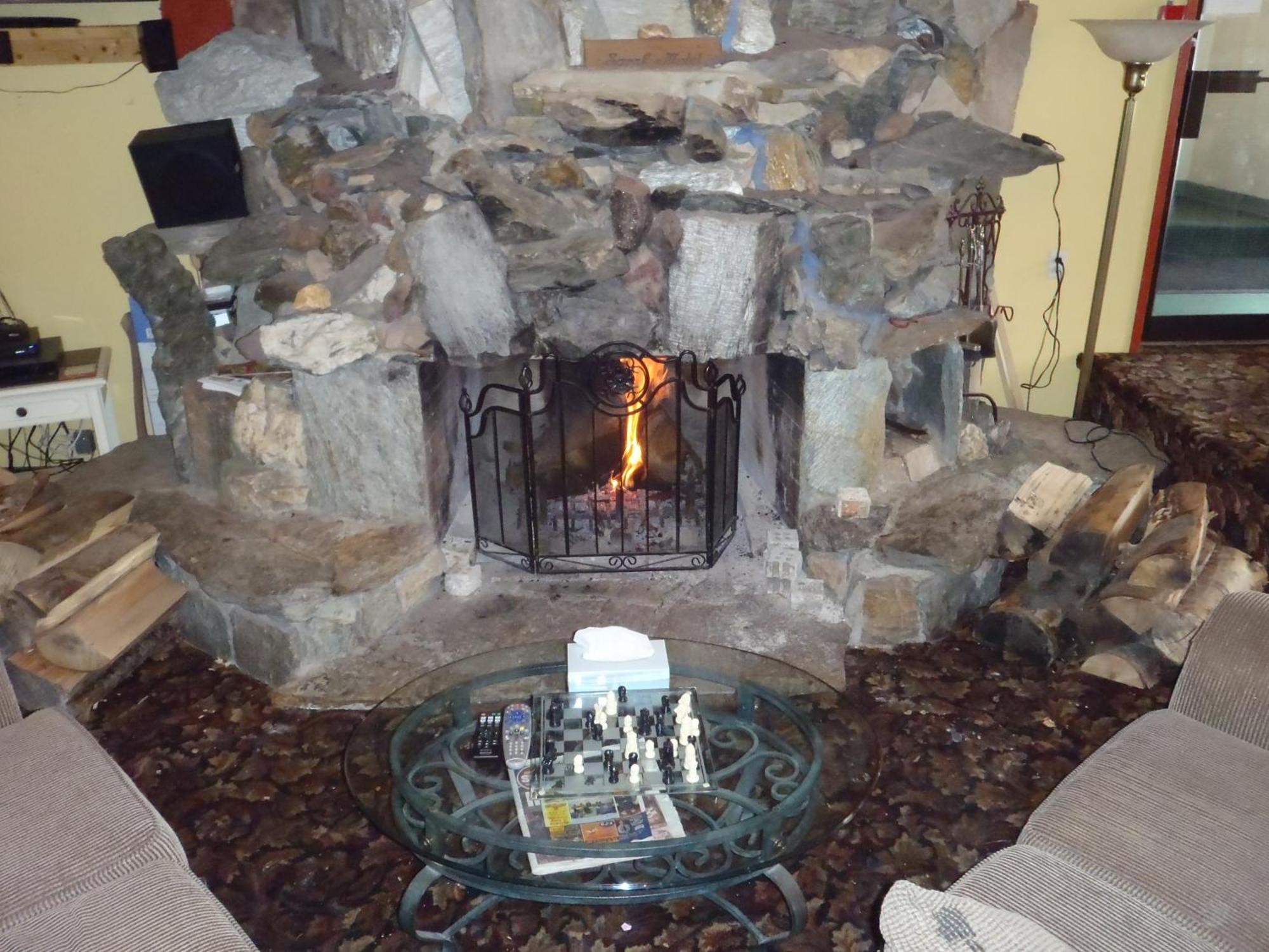 Valemount Vacation Inn Kültér fotó