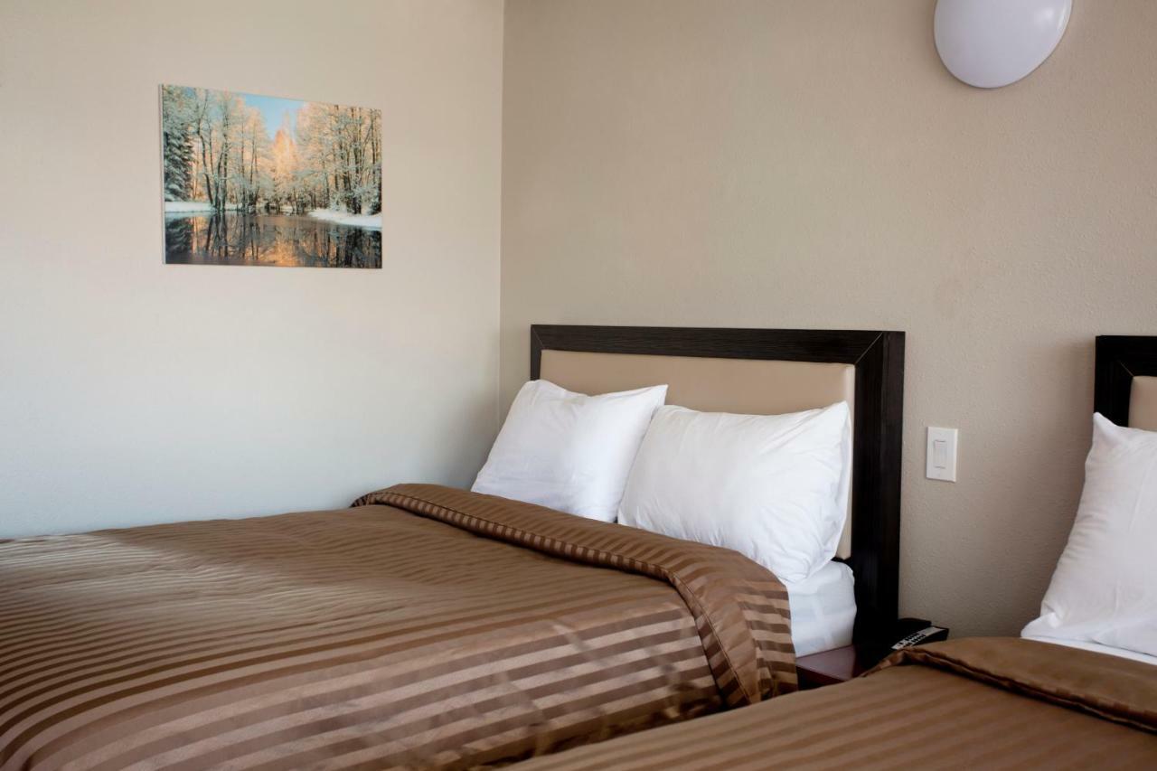 Valemount Vacation Inn Kültér fotó