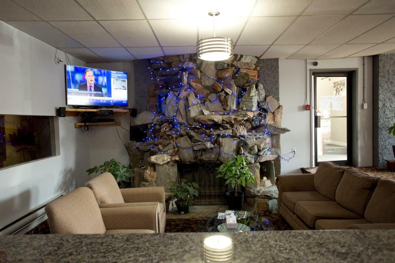Valemount Vacation Inn Kültér fotó