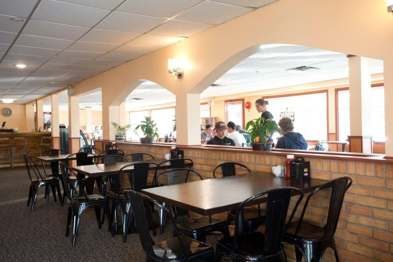 Valemount Vacation Inn Kültér fotó