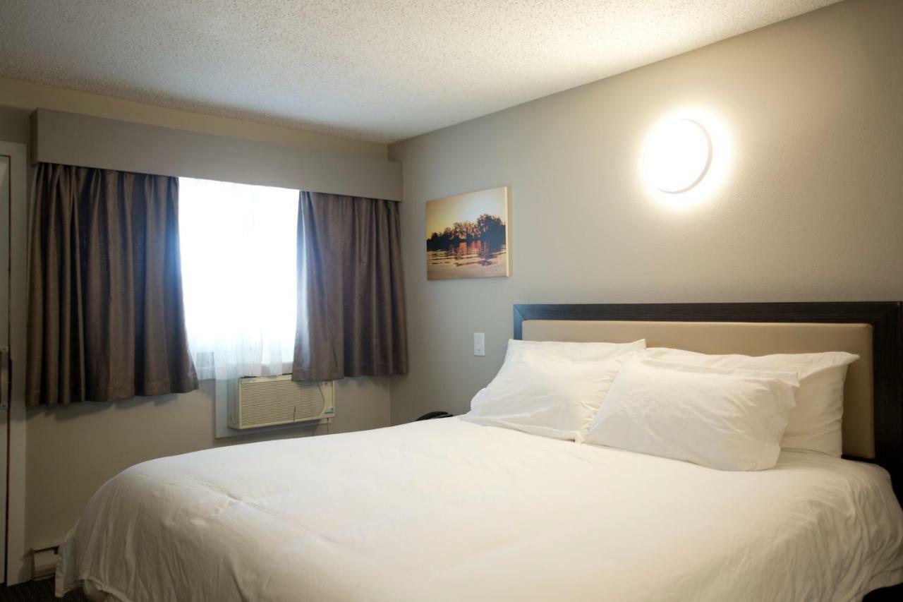 Valemount Vacation Inn Kültér fotó