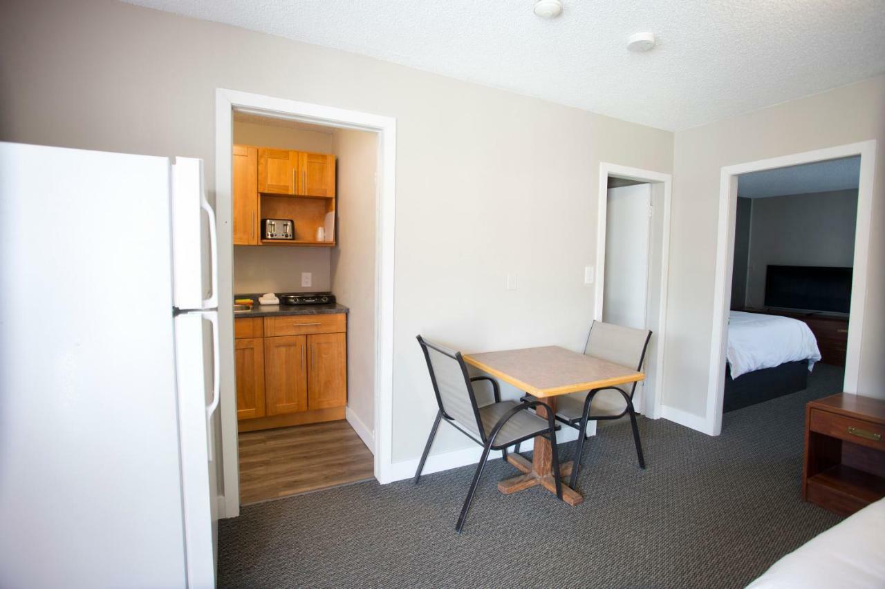 Valemount Vacation Inn Kültér fotó